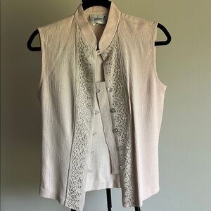 Imagio 90s Sleeveless Embroidered Blouse with Mandarin Collar | Women’s Small